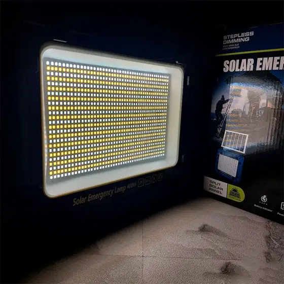 چراغ پروژکتور شارژی خورشیدی 400 وات مدل W8109-2