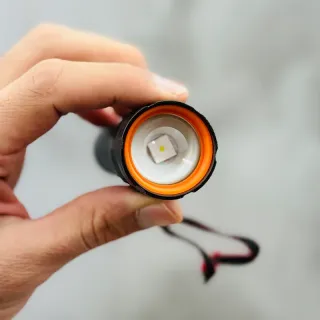 چراغ قوه اسمال سان مدل ZY-R913B